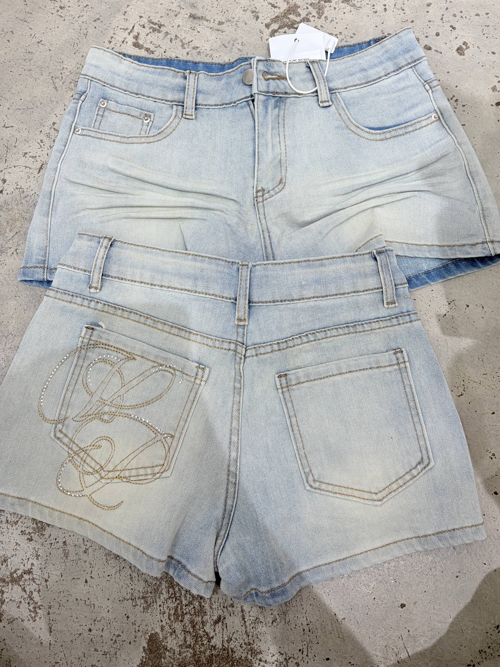 Short jeanss