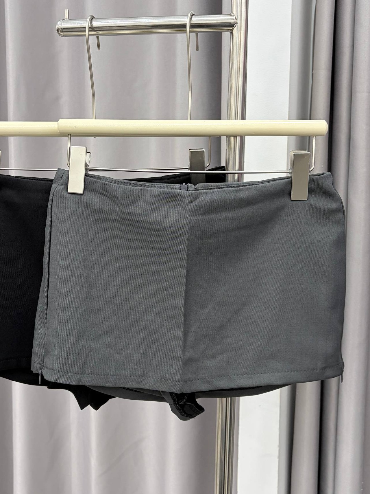 minimalist low-rise tailored micro skirt