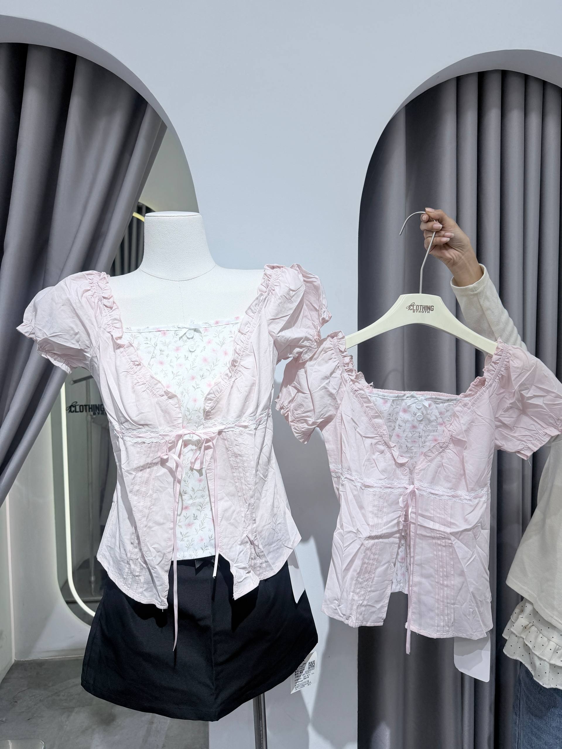 Puff Sleeve Tie Top