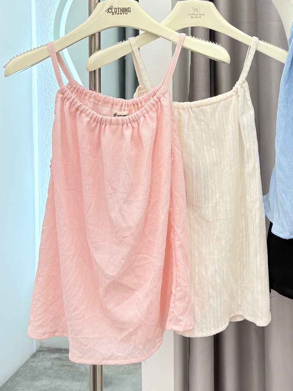 Crinkled drawstring halter cami top