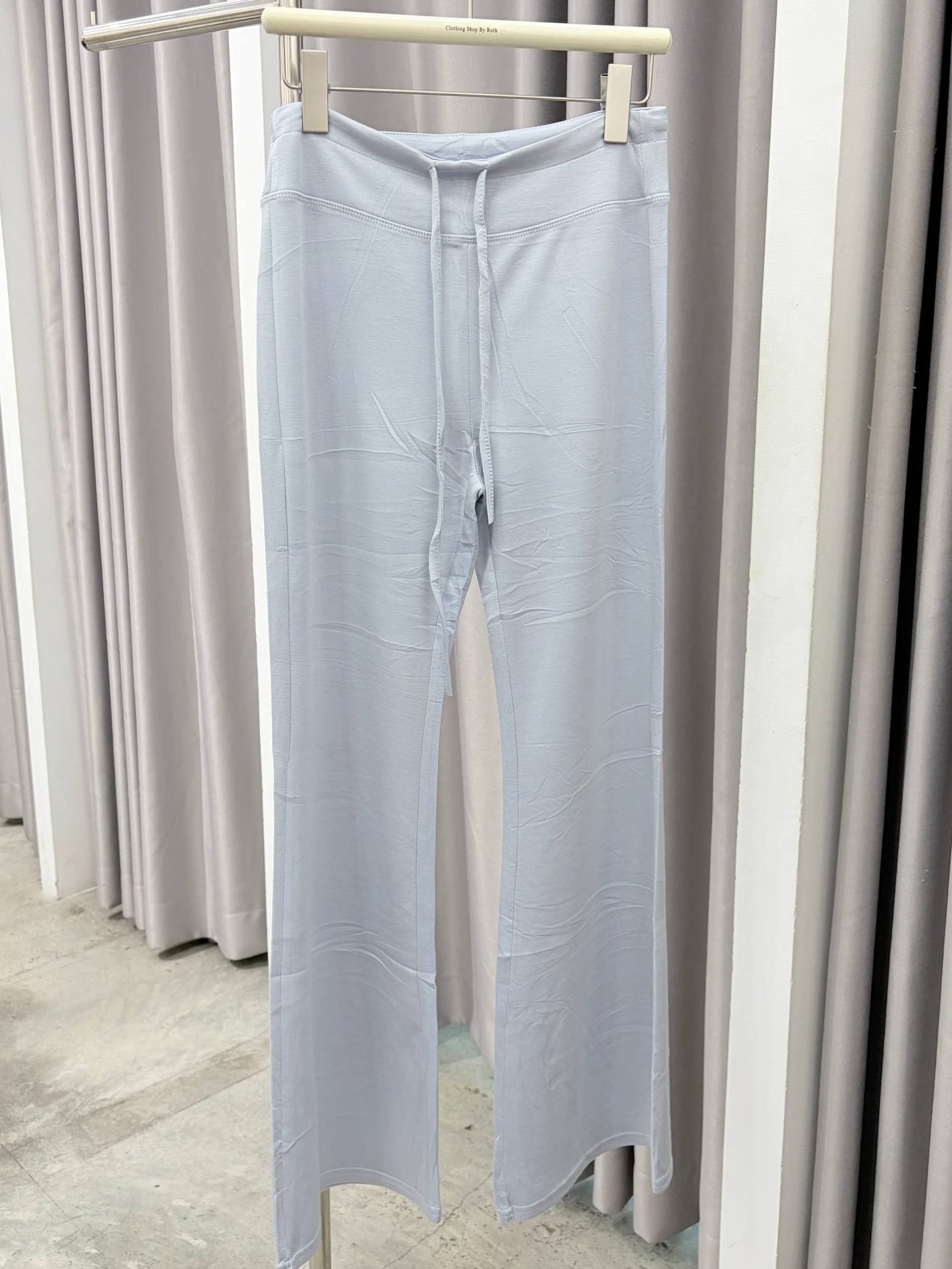Low-rise lace-up flare pants