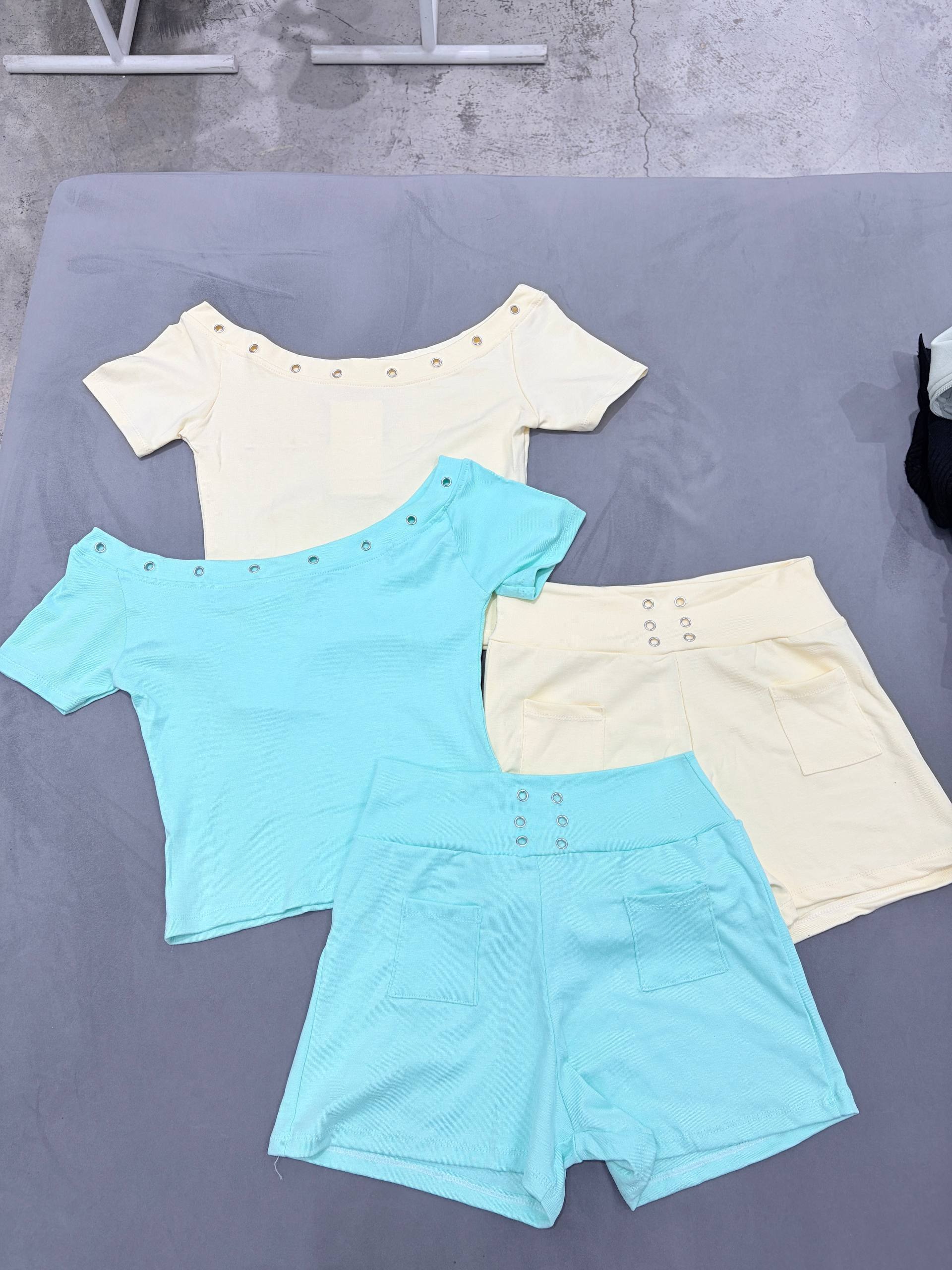 Grommet-detail off-the-shoulder lounge set