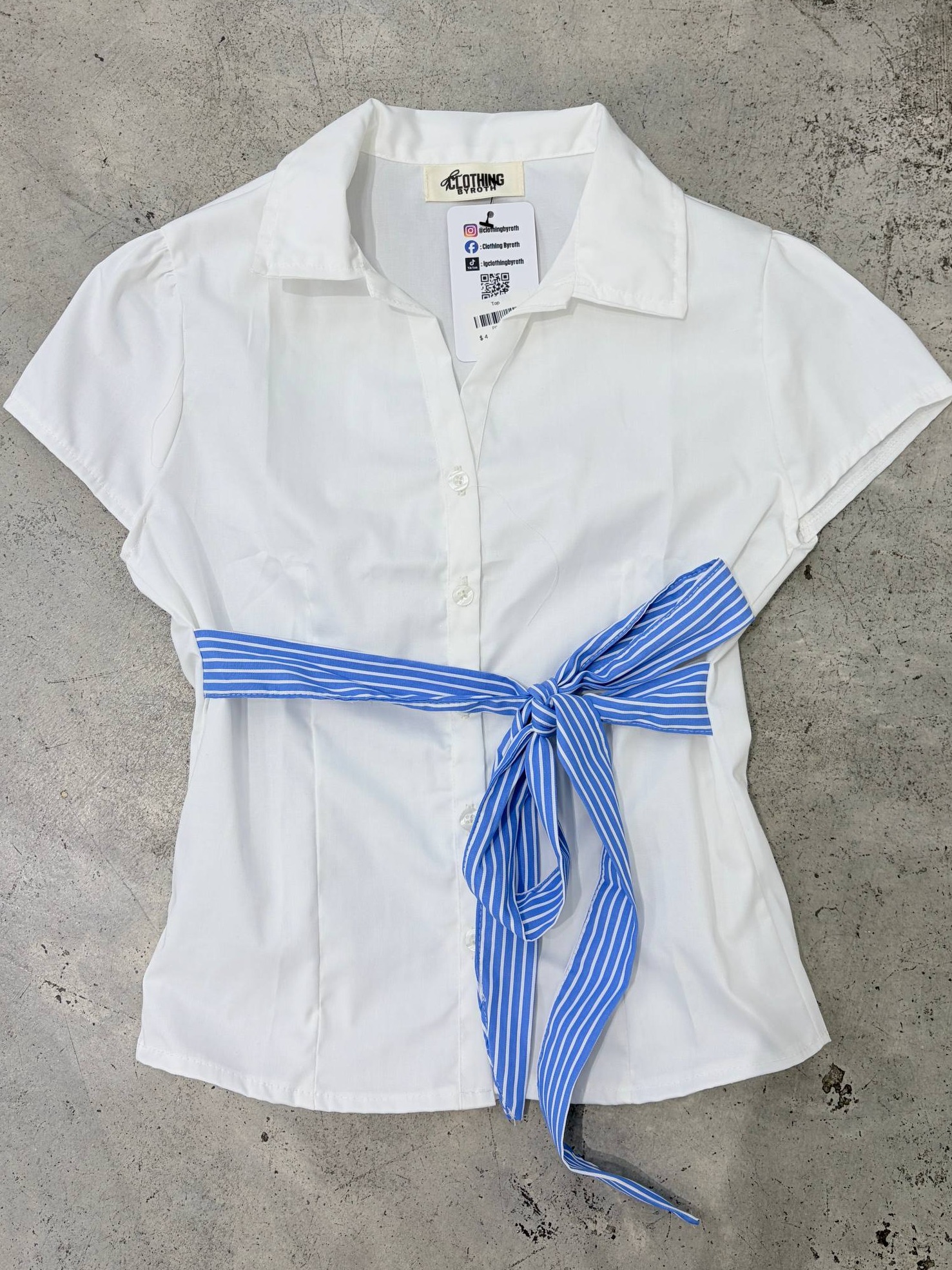 Short-sleeve button-down shirt