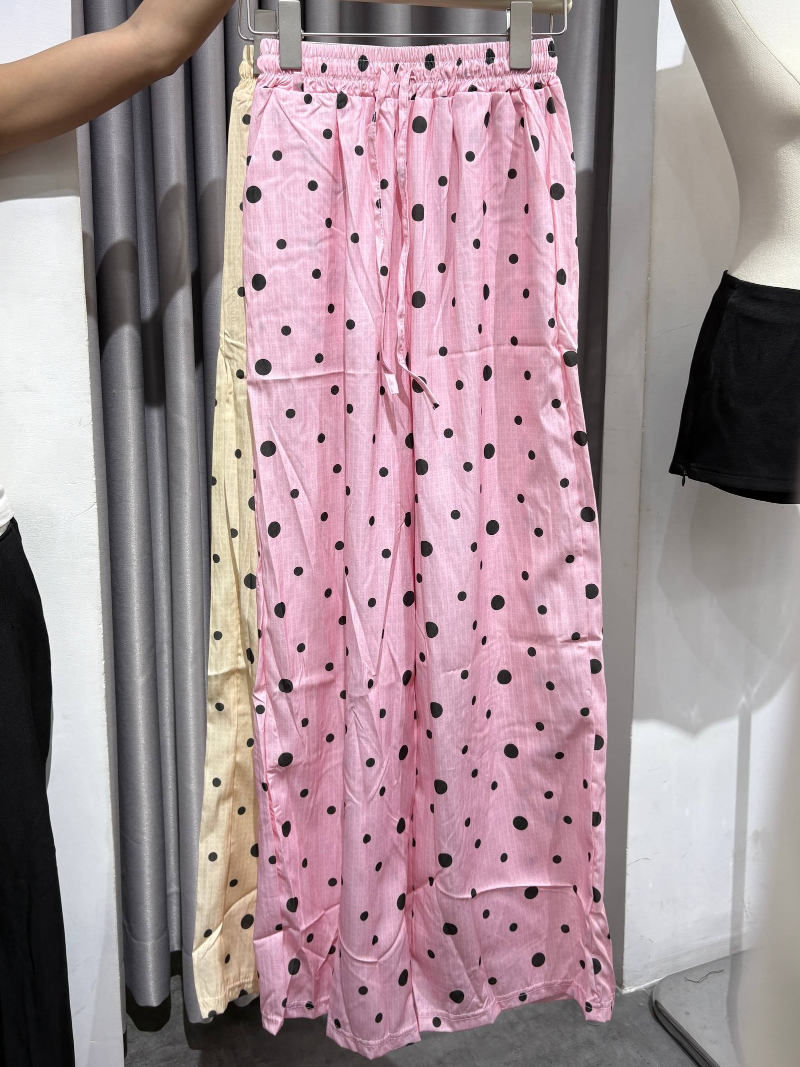 Polka dot wide-leg drawstring pants