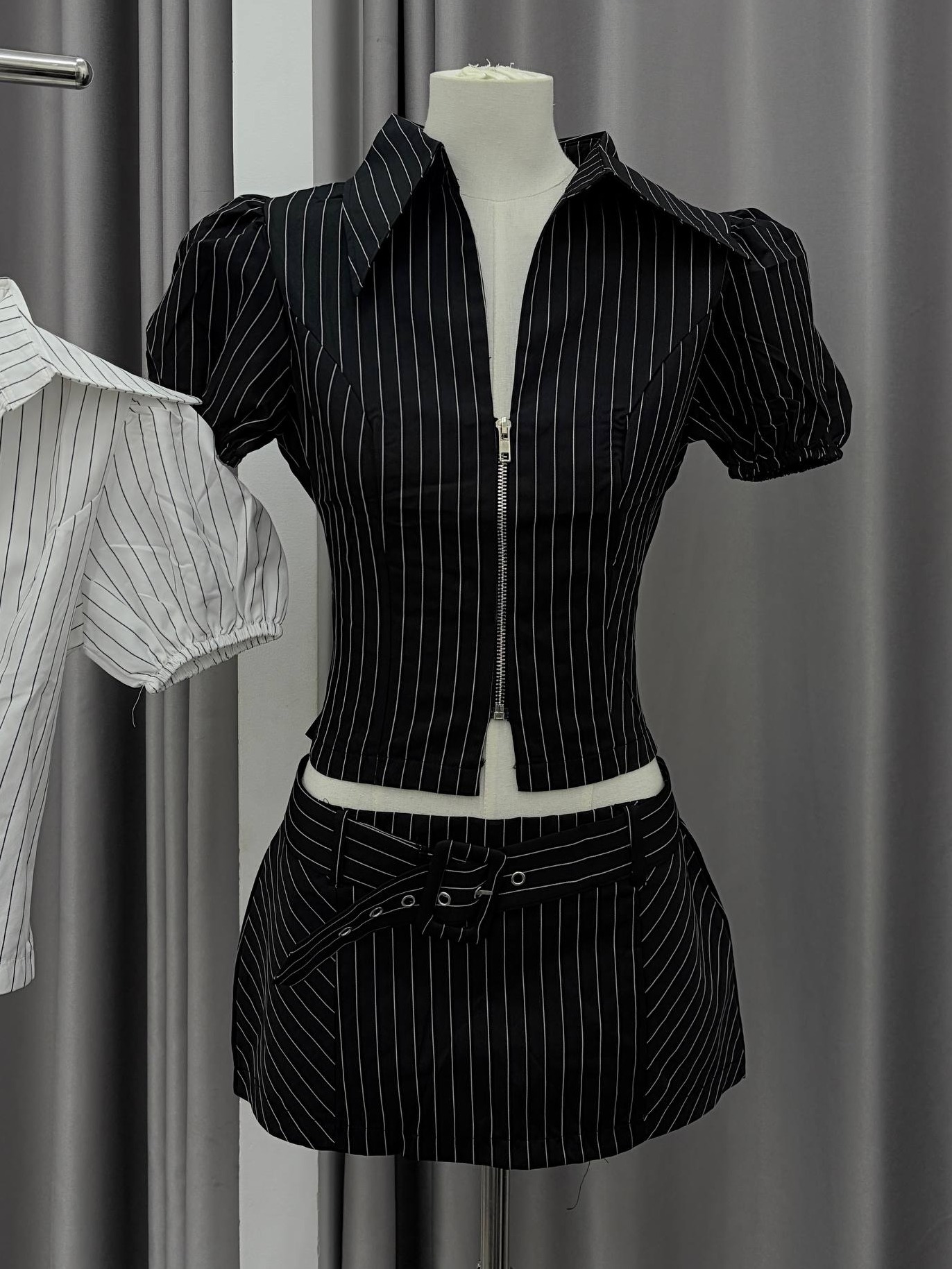 2-pieces set